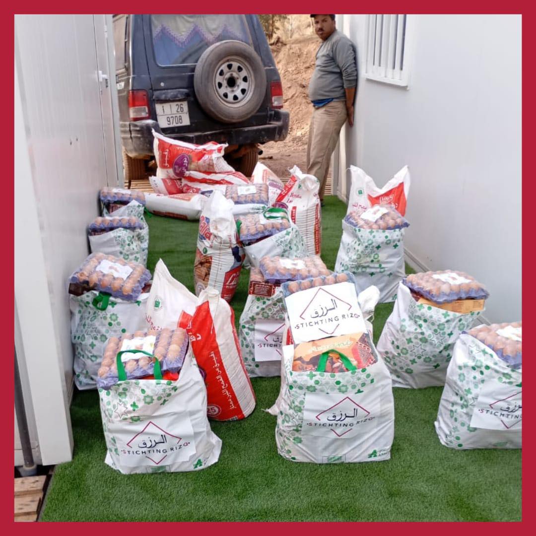 Liefdadigheidspakketten voor behoeftigen